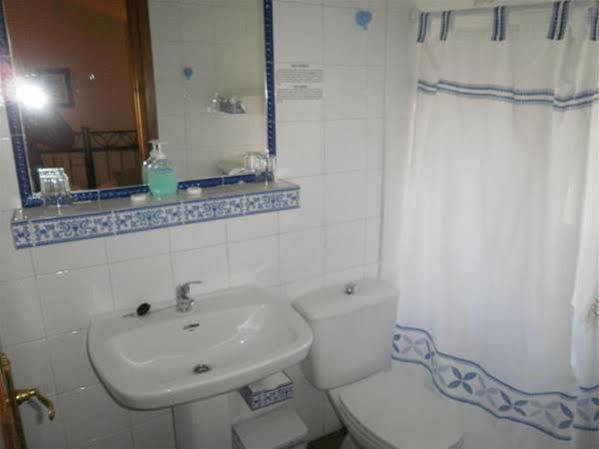 Hostal La Posada De Zocodover โตเลโด ภายนอก รูปภาพ